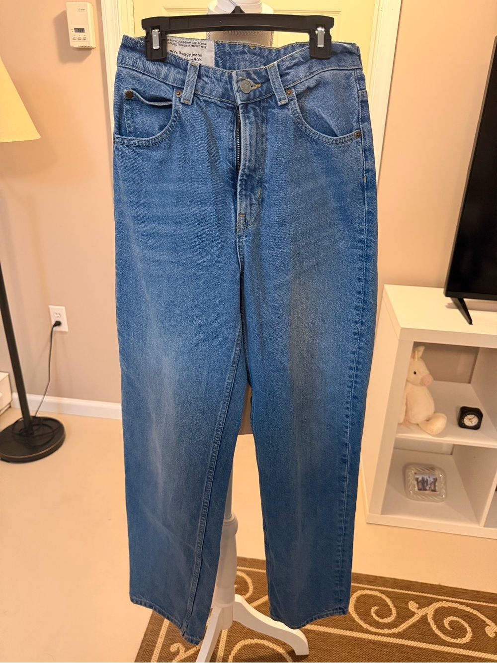 Classic High-Waist Straight Leg Blue 90’ Baggy Jeans Small